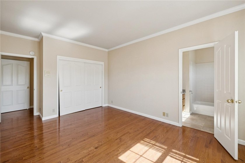 A rare opportunity in prestigious Los Altos Hills, 27220 - photo 47