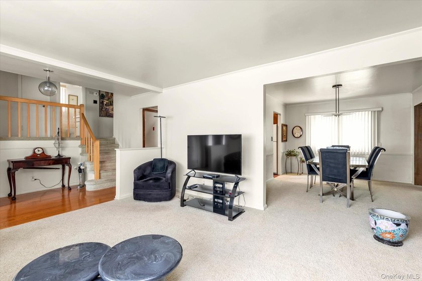 Welcome to this Beautifully Maintained Split-level Home in - photo 5