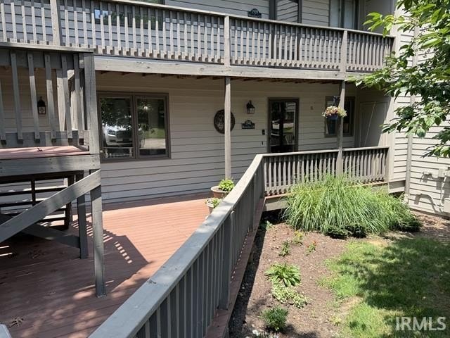 A rare find at Eagle pointe a ground level Waters Edge unit with - photo 2