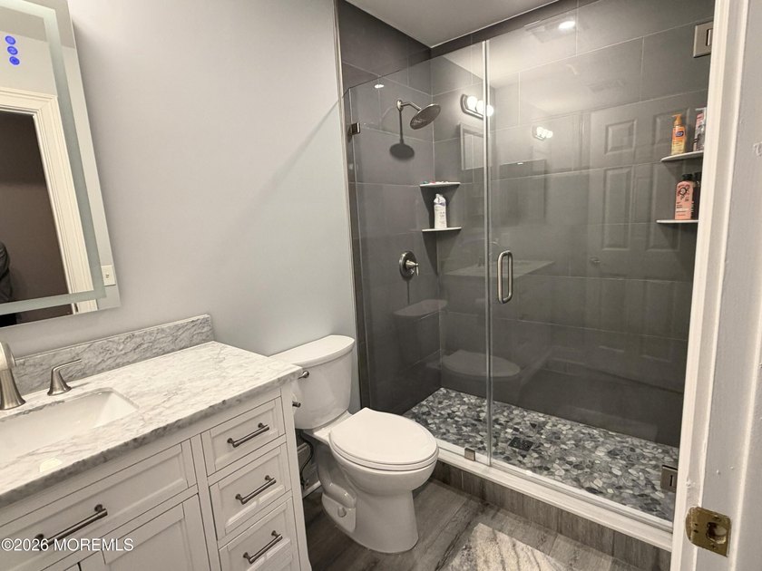 BACK ON THE MARKET- This 4-bedroom, 2.5 bath Center hall - photo 14