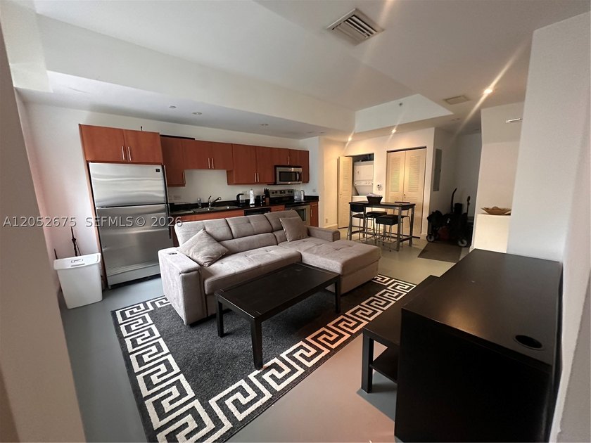 111 E Flagler St 410 - photo 13