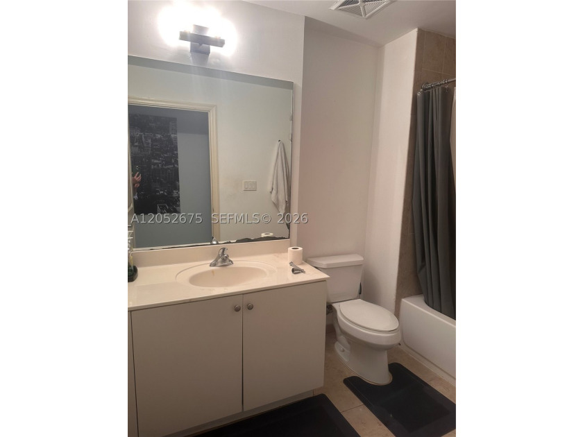 111 E Flagler St 410 - photo 19