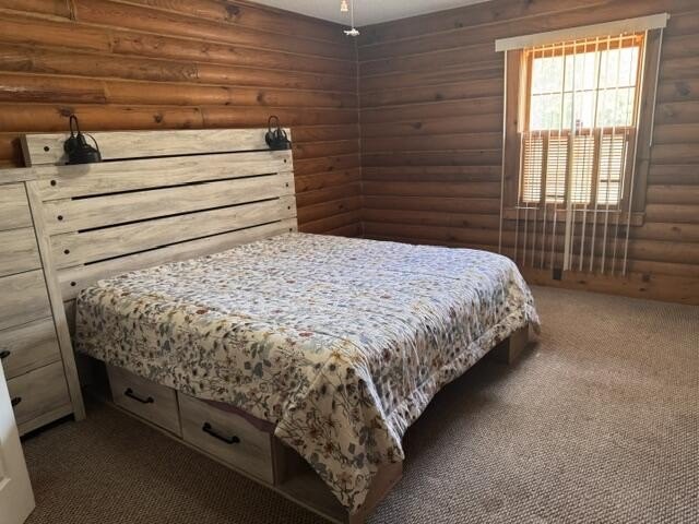 Discover tranquility &amp; charm in this immaculate log cabin - photo 25