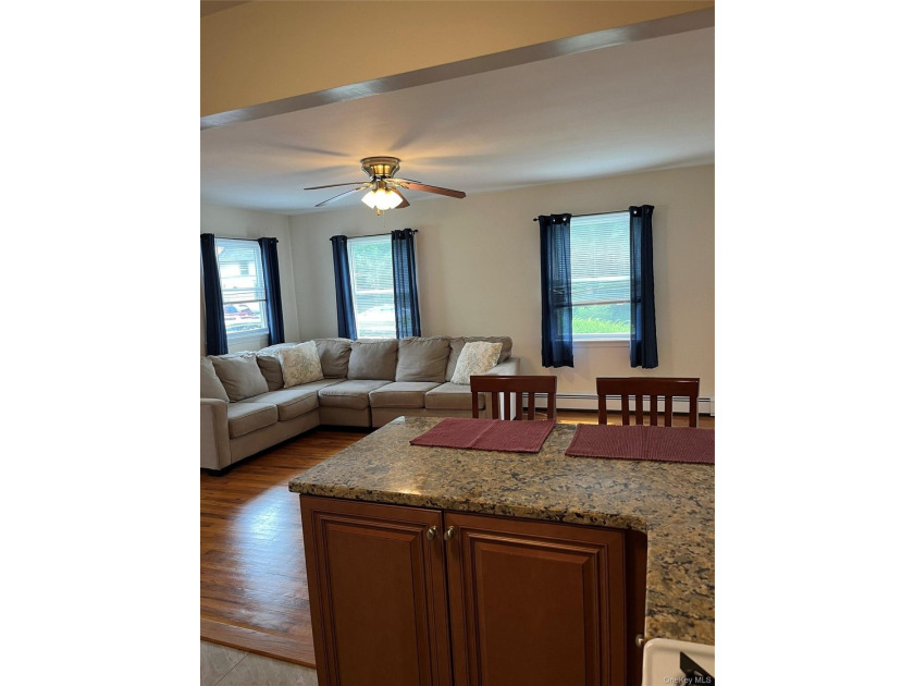 Rare find! Pristine condition. Perfect investment property - photo 5