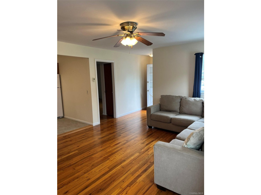 Rare find! Pristine condition. Perfect investment property - photo 6