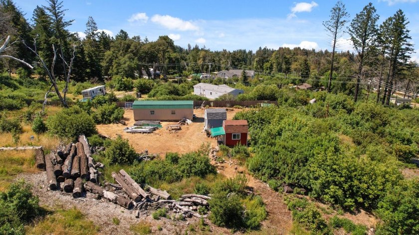 Escape to the beauty of the Santa Cruz Mountains with this - photo 12