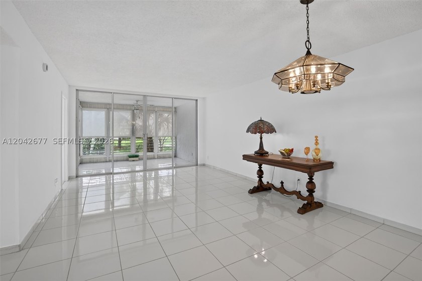 This amazing beautiful condo 3/2 on the second floor in Sabal - photo 13