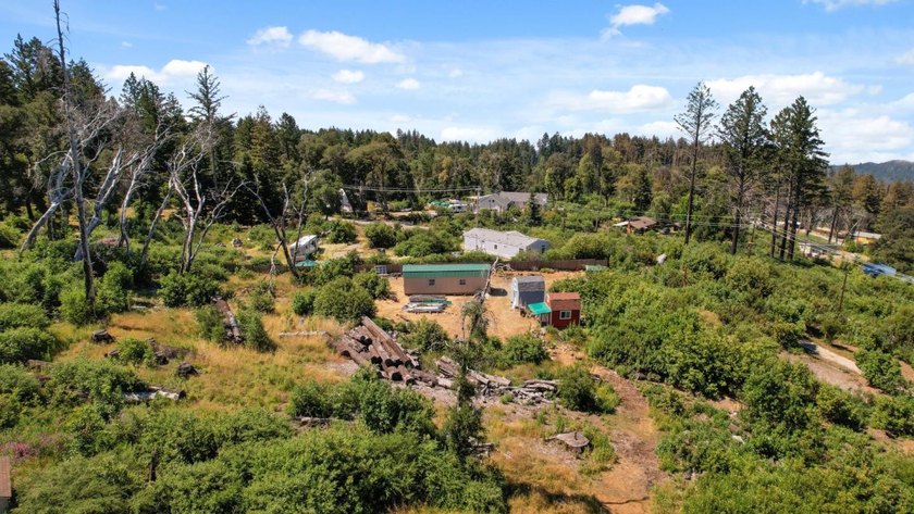 Escape to the beauty of the Santa Cruz Mountains with this - photo 17