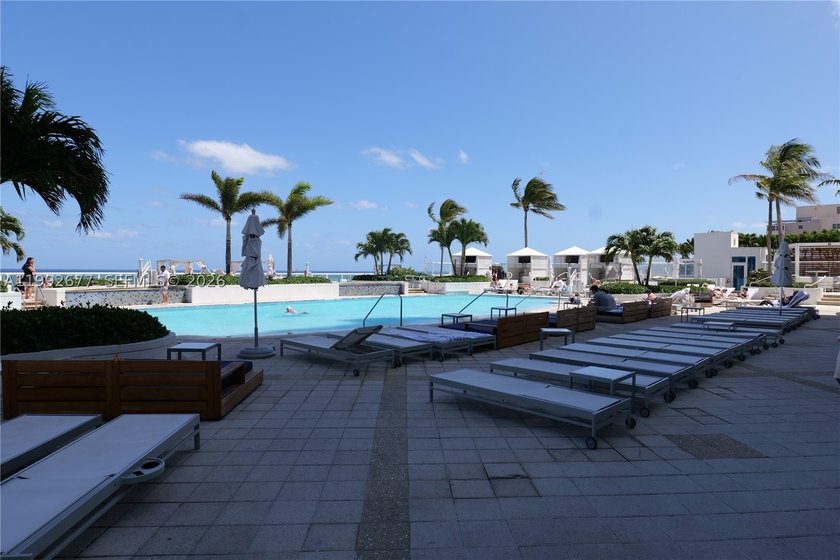 Come enjoy this condo hotel locted on A1A in world famous Fort - photo 18