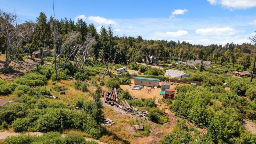 Escape to the beauty of the Santa Cruz Mountains with this - photo 20