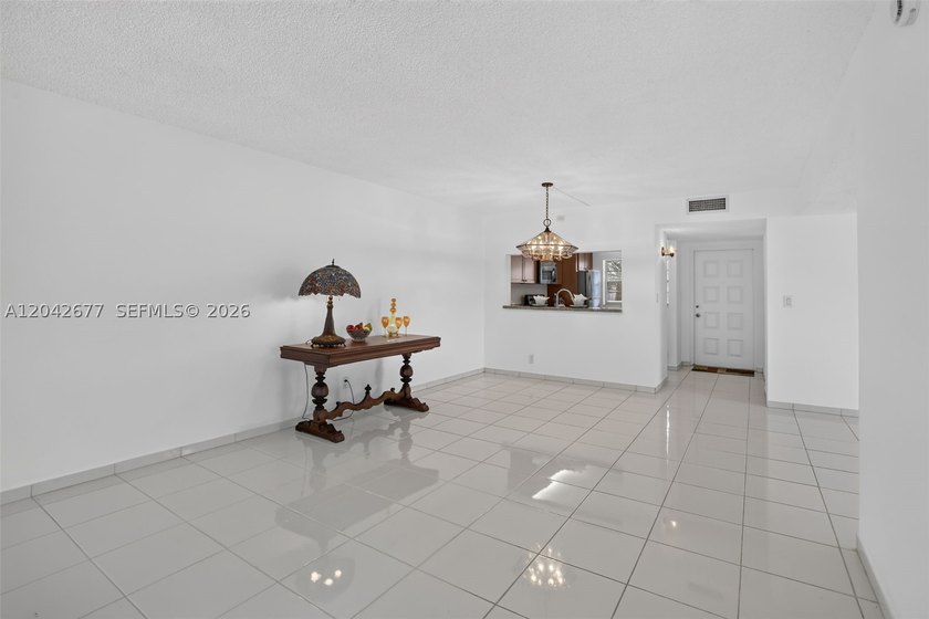 This amazing beautiful condo 3/2 on the second floor in Sabal - photo 24
