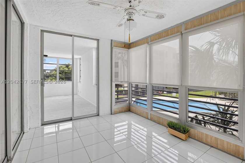 This amazing beautiful condo 3/2 on the second floor in Sabal - photo 32