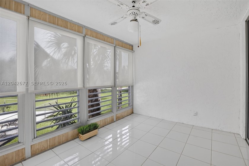 This amazing beautiful condo 3/2 on the second floor in Sabal - photo 33