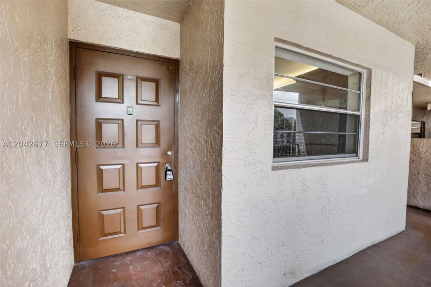 This amazing beautiful condo 3/2 on the second floor in Sabal - photo 42