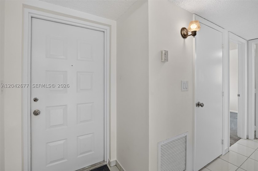 This amazing beautiful condo 3/2 on the second floor in Sabal - photo 44