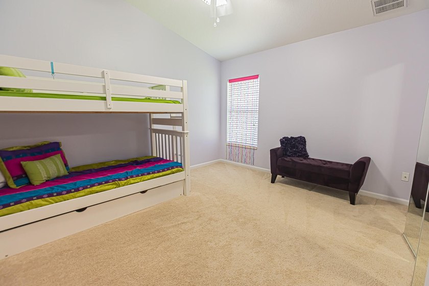 Move-in ready 2023 roof, 4/2/2 home, great location! Designed - photo 15
