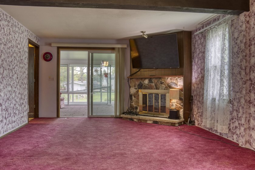 Instant equity! Priced at $250k-a full $15k below the May 2026 - photo 3