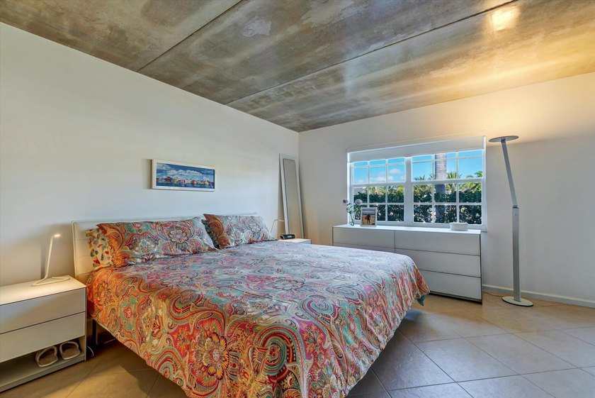 Welcome to paradise on Singer Island, where coastal luxury meets - photo 16