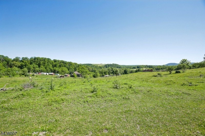 Welcome to one of Western New Jersey's most exceptional land - photo 14