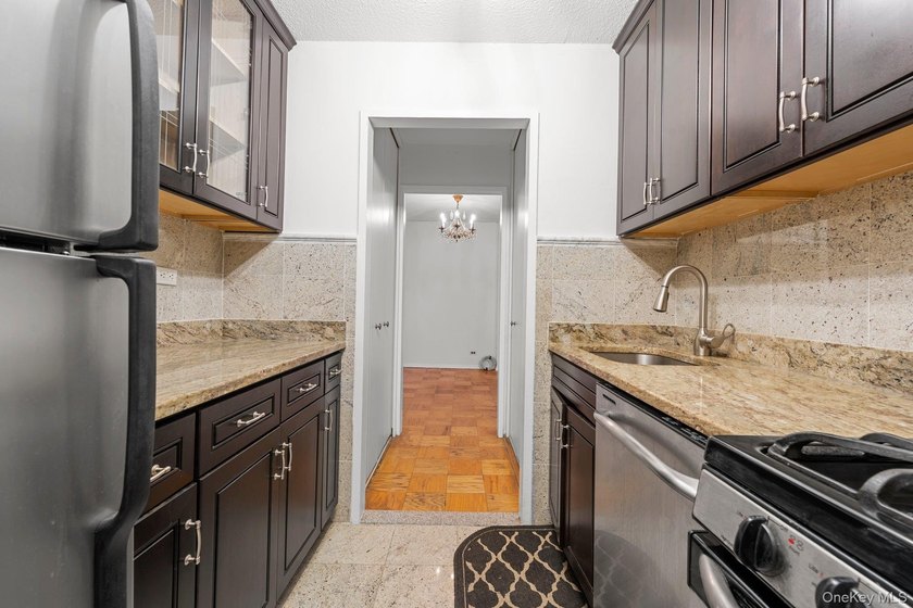 Step into a rare find in the heart of Flushing-a sprawling - photo 8