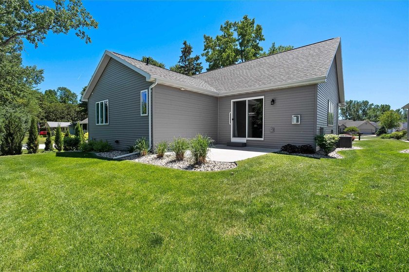 Tucked in the trees at the end of a culdesac is a gently used - photo 4