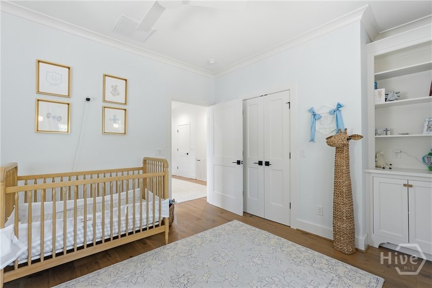 This 4-bed, 3.5-bath home built in 2022 offers luxury living - photo 28