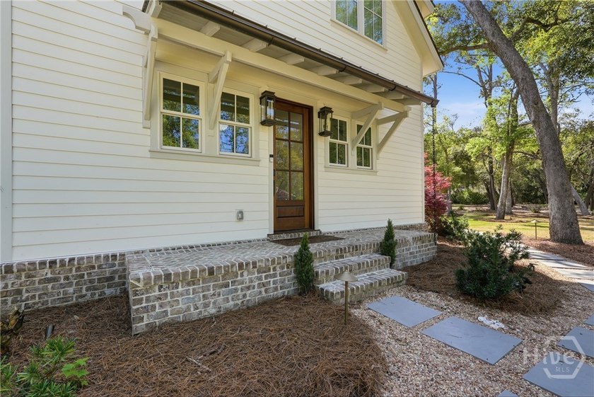 This 4-bed, 3.5-bath home built in 2022 offers luxury living - photo 42