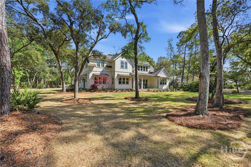 This 4-bed, 3.5-bath home built in 2022 offers luxury living - photo 47