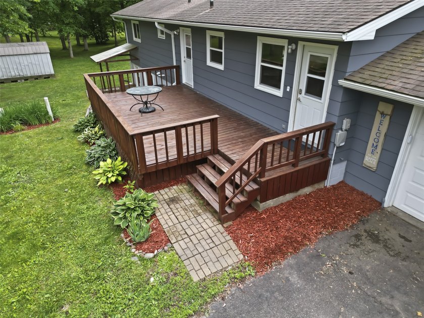 Updated house with the nicest frontage on Old Abe Lake, 200ft of - photo 49