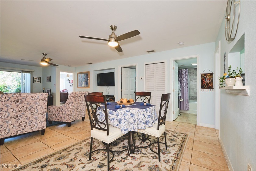 Come see this newly renovated 1st floor END UNIT with 2 bedrooms - photo 12