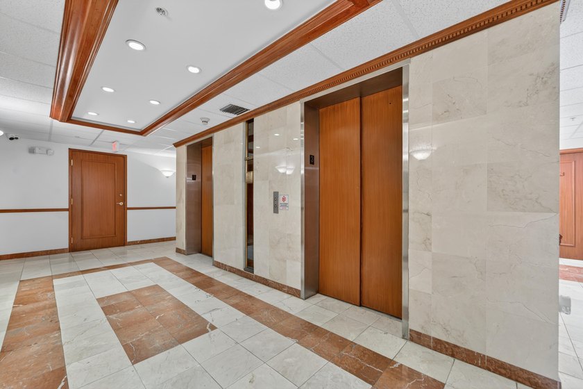Located in the heart of downtown West Palm Beach, this office - photo 16