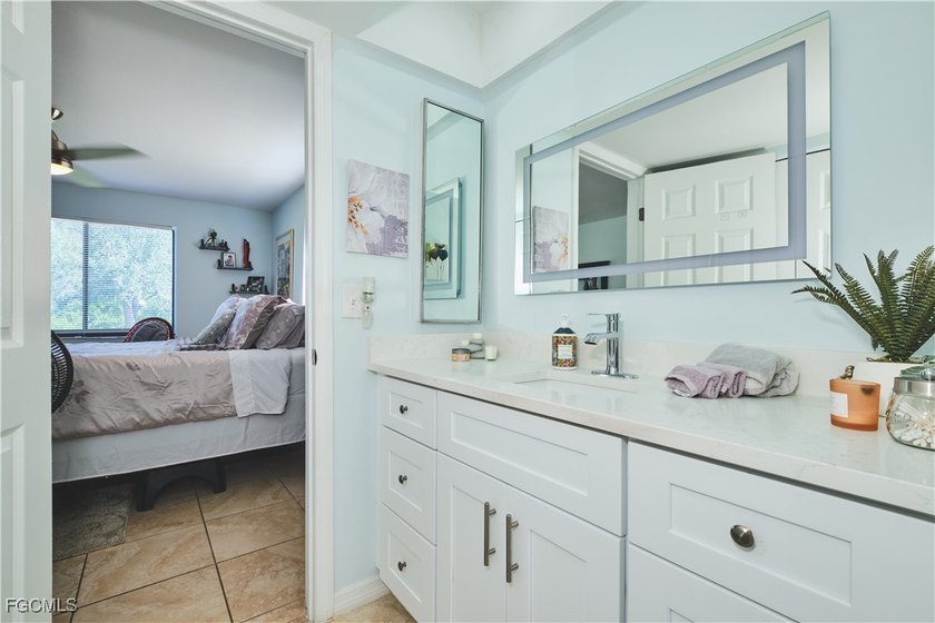 Come see this newly renovated 1st floor END UNIT with 2 bedrooms - photo 22