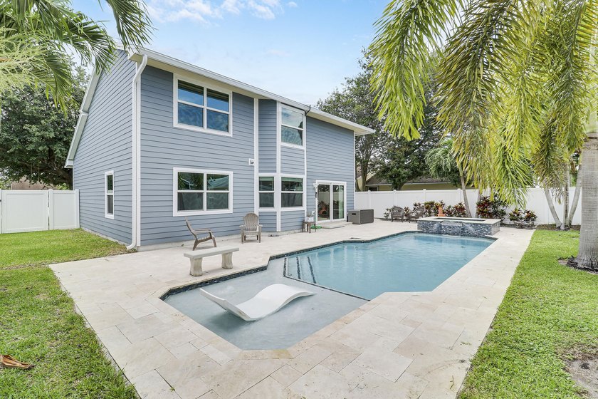 Rare opportunity in sought-after North Palm Beach Heights! This - photo 38