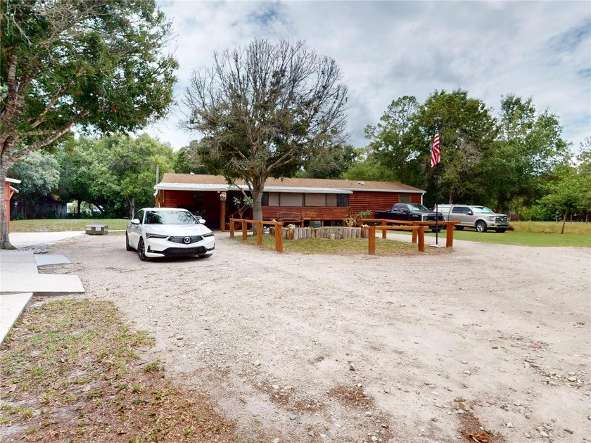 This property is a rare gem, perfect for anyone looking for - photo 3