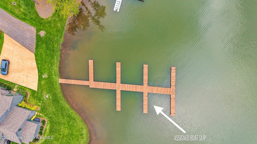 One-Level Home | Corner Lot | Water Access with Assigned Boat - photo 3