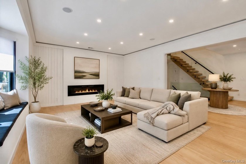 Stunning Modern 2025 Home Set On A Peaceful, Level Property In - photo 6