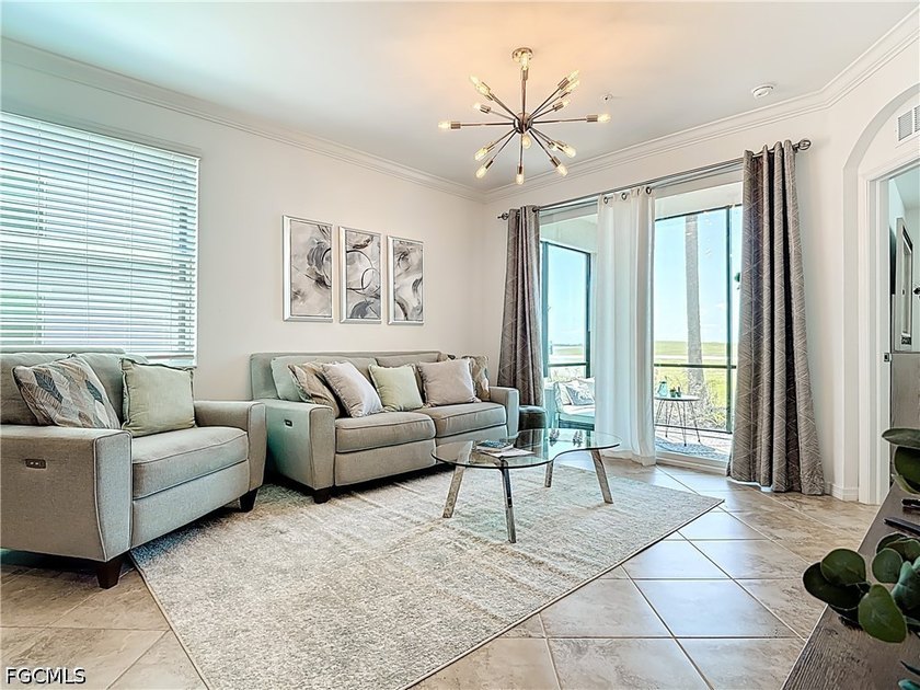 Experience effortless Florida living in this beautifully - photo 10