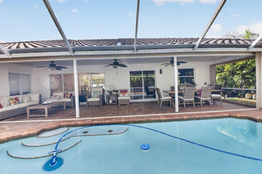 Welcome to this exceptional single-story residence in Boca Raton - photo 34