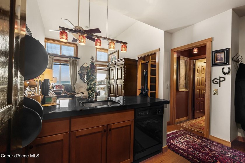 Ski-in/ski-out White Pine condo located in the heart of - photo 2
