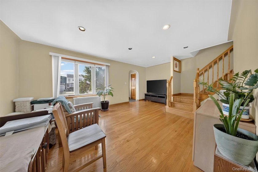 South Facing solid 20-foot wide attached brick townhouse in the - photo 2