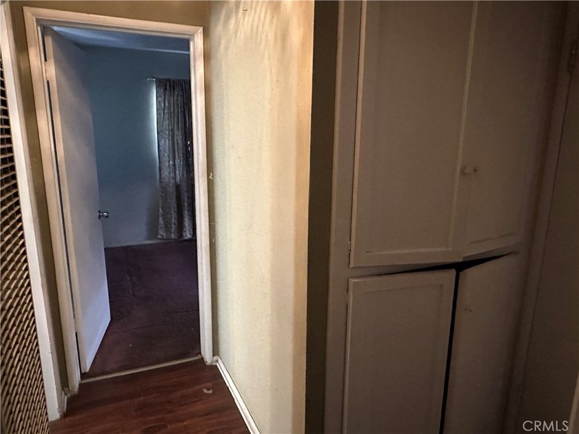 Unlock incredible potential with this classic Santa Ana property - photo 16