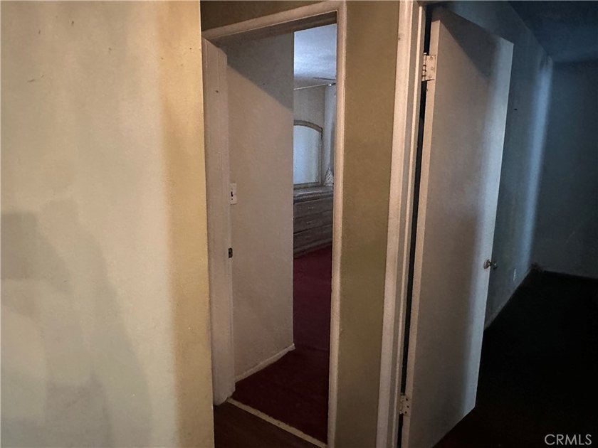 Unlock incredible potential with this classic Santa Ana property - photo 17