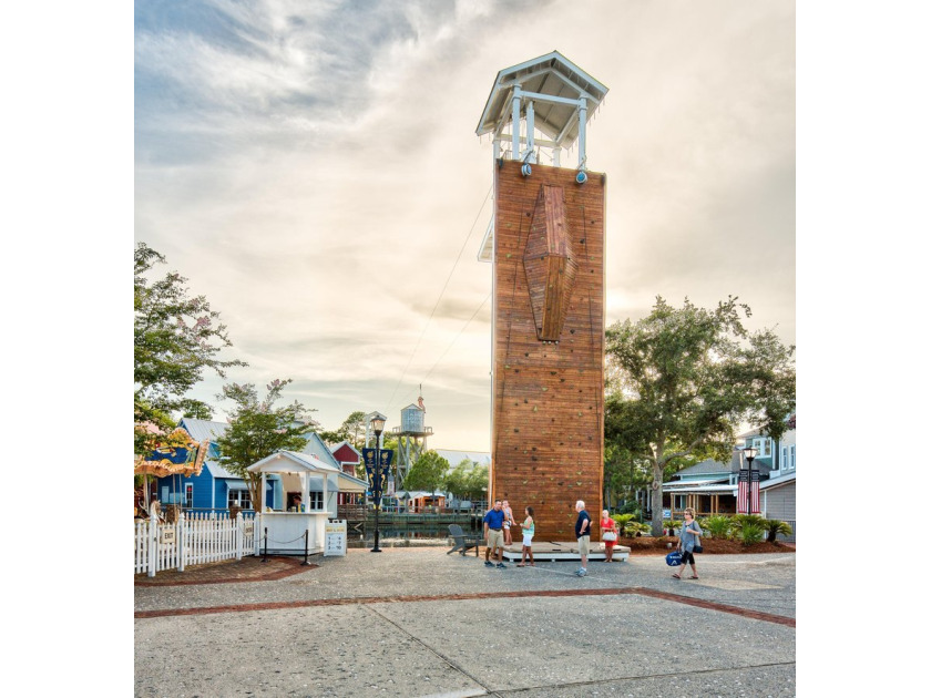 Tucked away in the Baytowne Wharf area of Sandestin Golf and - photo 46