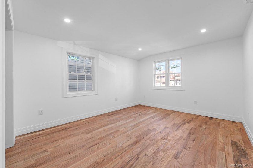 Space, style &amp; modern luxury come together at 2118 Quimby - photo 6