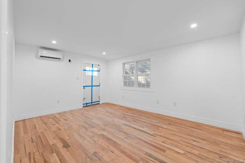 Space, style &amp; modern luxury come together at 2118 Quimby - photo 8