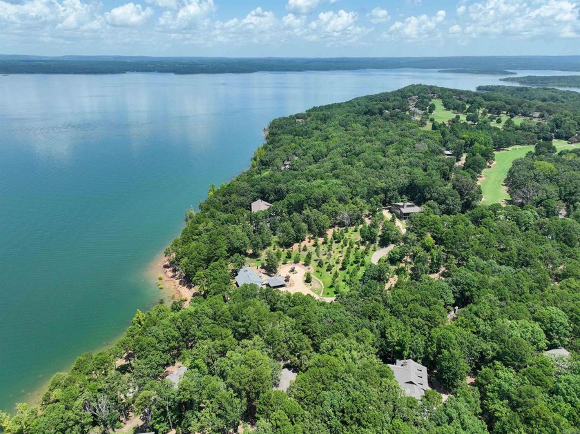 LAKEFRONT LOT ON EDEN ISLE with 130 feet of lake frontage!!! - photo 8