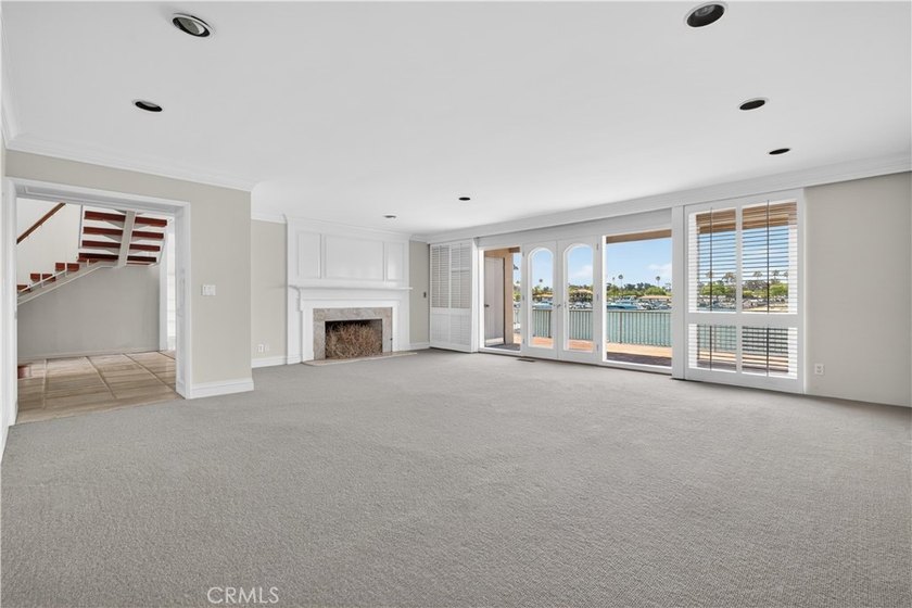 Beautiful waterfront home in the highly sought-after Dover - photo 7