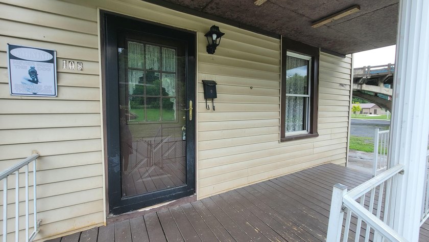 Home with great location. 4 bedrooms 2 baths, Balcony, Nice - photo 10