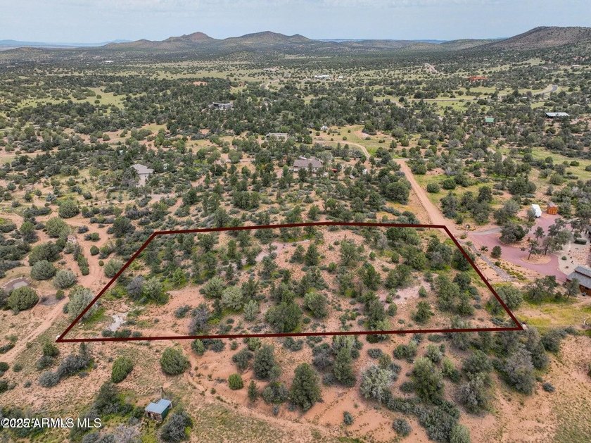 2.12 Acres - 3 wells, 1 puts out water at 7 gpm, 1 is capped - photo 14