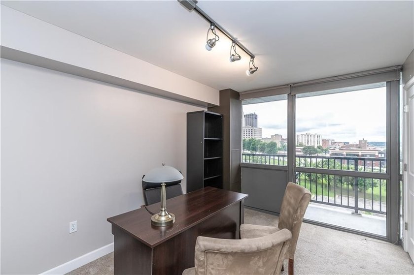 Experience urban living at its finest in this stunning 2 - - photo 7
